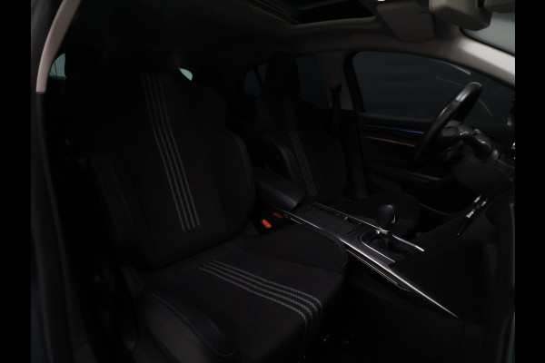 Renault Mégane 1.3 TCe GT-Line [SCHUIFKANTELDAK, ADAPTIVE CRUISE CONTROL, BLUETOOTH TELEFOON, ACHTERUITRIJCAMERA, PDC V+A, AUTOMATISCHE AIRCO, NIEUWSTAAT]