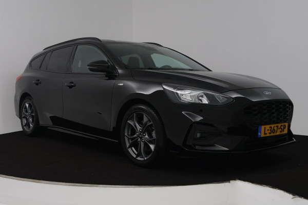 Ford FOCUS Wagon 1.0 EcoBoost ST Line Business (CAMERA, CLIMA, STUUR-/STOELVERWARMING, TREKHAAK AFNEEMBAAR, 1e EIGENAAR)