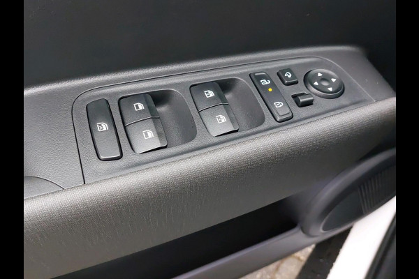 Hyundai Inster Evolve 49 kWh VAN: €29.615 VOOR: €25.615