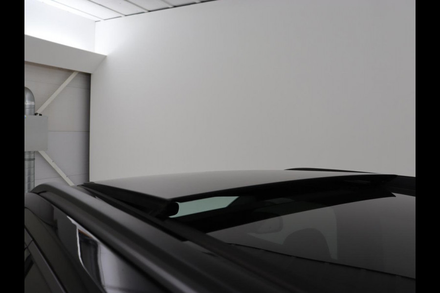 Jeep Compass 4xe 240 Plug-in Hybrid Electric S | Panoramadak | Leder | Stoelverwarming | Carplay | Camera | Navigatie | Keyless