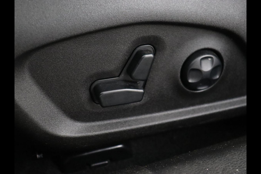 Jeep Compass 4xe 240 Plug-in Hybrid Electric S | Panoramadak | Leder | Stoelverwarming | Carplay | Camera | Navigatie | Keyless