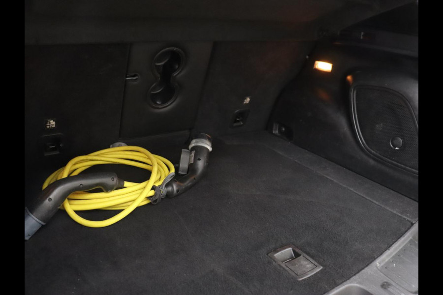 Jeep Compass 4xe 240 Plug-in Hybrid Electric S | Panoramadak | Leder | Stoelverwarming | Carplay | Camera | Navigatie | Keyless