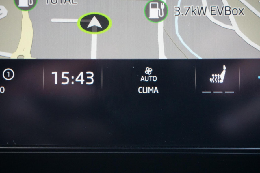 Škoda Octavia 1.0 TSI Business Edition Plus/Trekhaak/Leer/ 100%-Dealeronderhouden.