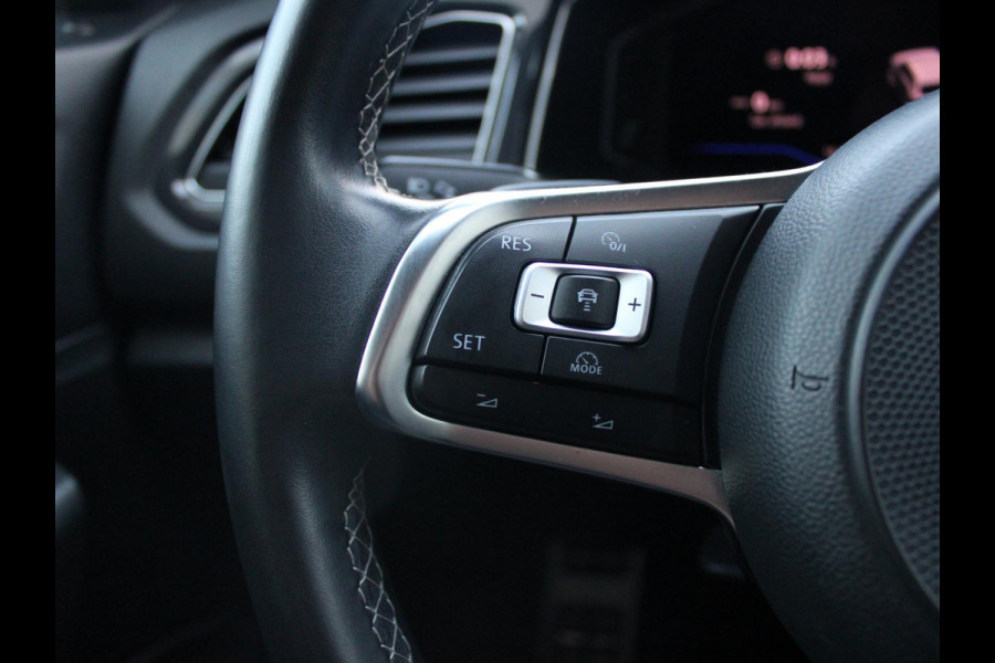 Volkswagen T-Roc 1.5 TSI Sport | R LINE | ELEKTRISCH SCHUIFDAK |