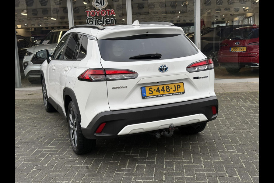 Toyota Corolla Cross 2.0 Hybrid AWD Style | Trekhaak, Panoramadak, Dodehoekherkenning, 18 inch, Parkeersensoren, Stoel + Stuurverwarming, 4X4
