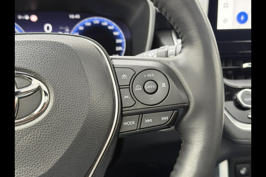 Toyota Corolla Cross 2.0 Hybrid AWD Style | Trekhaak, Panoramadak, Dodehoekherkenning, 18 inch, Parkeersensoren, Stoel + Stuurverwarming, 4X4