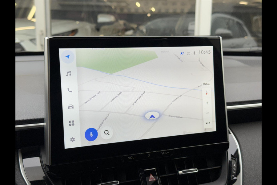 Toyota Corolla Cross 2.0 Hybrid AWD Style | Trekhaak, Panoramadak, Dodehoekherkenning, 18 inch, Parkeersensoren, Stoel + Stuurverwarming, 4X4