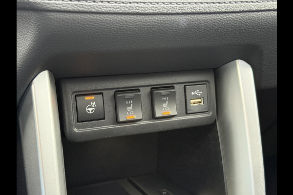 Toyota Corolla Cross 2.0 Hybrid AWD Style | Trekhaak, Panoramadak, Dodehoekherkenning, 18 inch, Parkeersensoren, Stoel + Stuurverwarming, 4X4