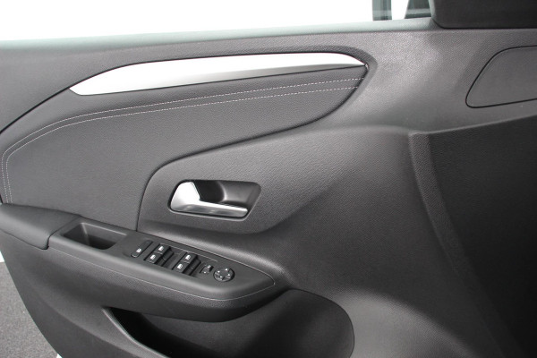 Opel Corsa 1.2 Turbo 102pk GS Line | Navigatie | Apple Carplay/Android Auto | Airco | Cruise Control | Lichtmetalen velgen | Digitaal Dashboard | Sportstoelen