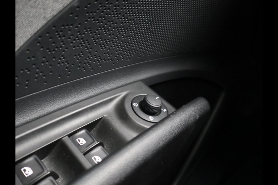 Škoda ENYAQ iV 80 + CAMERA | ADAPTIVE CRUISE | SFEERVERLICHTING | CARPLAY | STUURVERW.