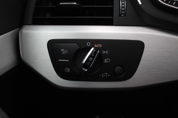 Audi A5 Sportback 1.4 TFSI Sport S-line Edition / Navigatie / Half leder / Parkeerhulp achter / 18'' / LED Koplampen / Cruise Control