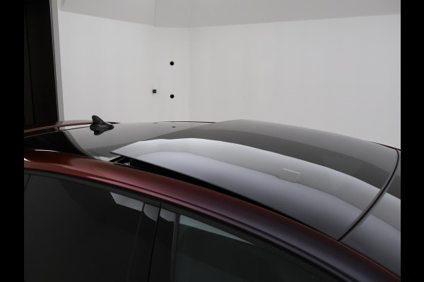 Volkswagen Golf 8 2.0 TSI GTI CLUBSPORT 300 PK MILLTEK | PANORAMA | HARMAN/KARDON | SFEERVERL. | CAMERA