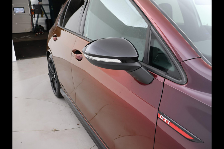 Volkswagen Golf 8 2.0 TSI GTI CLUBSPORT 300 PK MILLTEK | PANORAMA | HARMAN/KARDON | SFEERVERL. | CAMERA