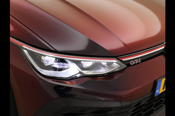 Volkswagen Golf 8 2.0 TSI GTI CLUBSPORT 300 PK MILLTEK | PANORAMA | HARMAN/KARDON | SFEERVERL. | CAMERA