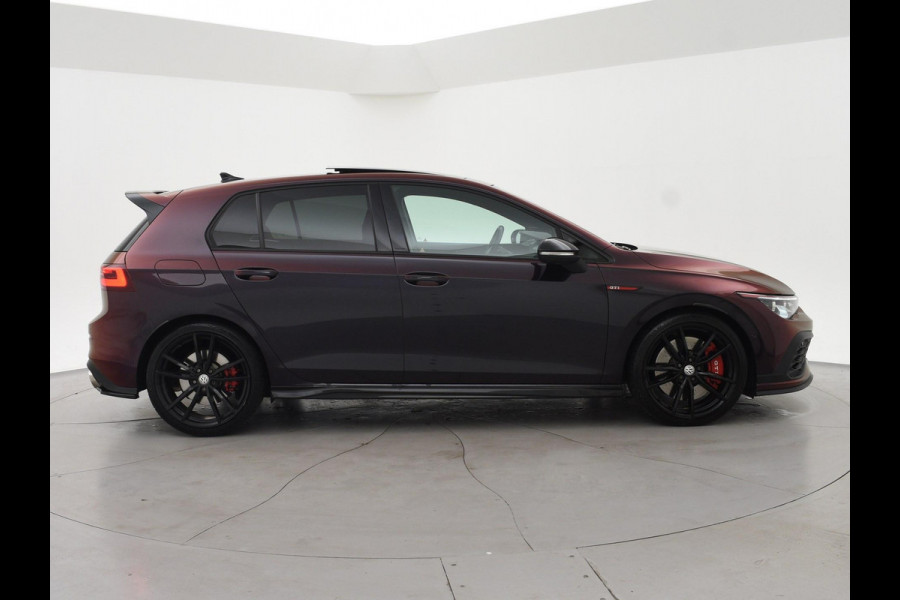 Volkswagen Golf 8 2.0 TSI GTI CLUBSPORT 300 PK MILLTEK | PANORAMA | HARMAN/KARDON | SFEERVERL. | CAMERA