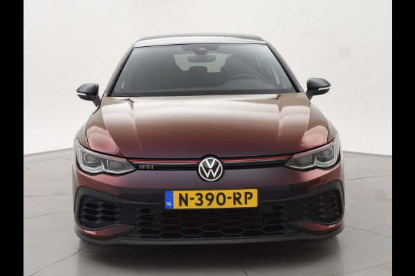 Volkswagen Golf 8 2.0 TSI GTI CLUBSPORT 300 PK MILLTEK | PANORAMA | HARMAN/KARDON | SFEERVERL. | CAMERA