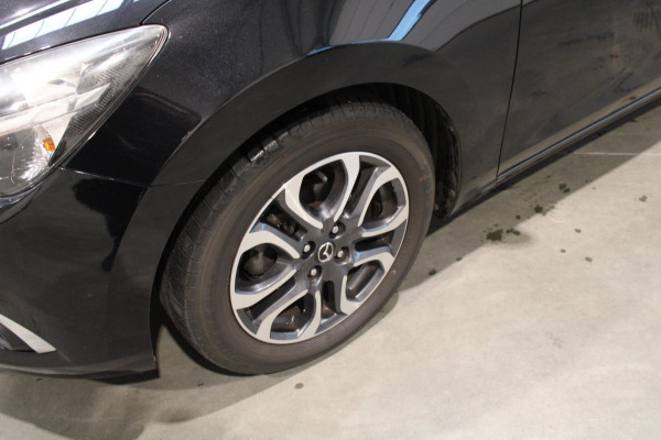 Mazda 2 1.5 Skyactiv-G Dynamic+ PDC/Navi/Cruise controle prijs is rijklaar