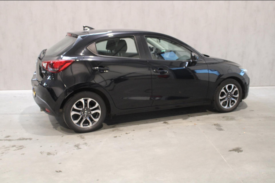 Mazda 2 1.5 Skyactiv-G Dynamic+ PDC/Navi/Cruise controle prijs is rijklaar