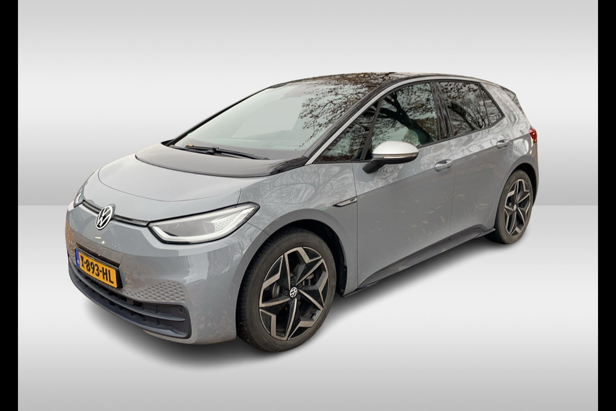 Volkswagen ID.3 First Max 58 kWh / Full option! / Trekhaak / Panoramadak / Camera / Head-up / Keyless / 20'' / ACC / Dodehoek / Elektr. stoelen / Massage / Navigatie / Stuurverwarming