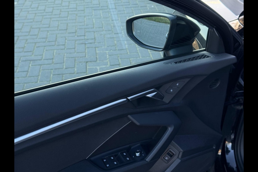Audi A3 Sportback 40 e-tron Adv Sp m22 NAVI CLIMATE PDC SPORTVELGEN LED
