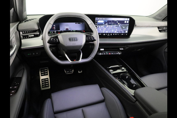 Audi Q3 S edition e-hybrid 200 kW / 272 PK | Techniekpakket plus | Ambiente lichtpakket pro | Privacy glas | Panoramadak| Dodehoek detectie | Leder |