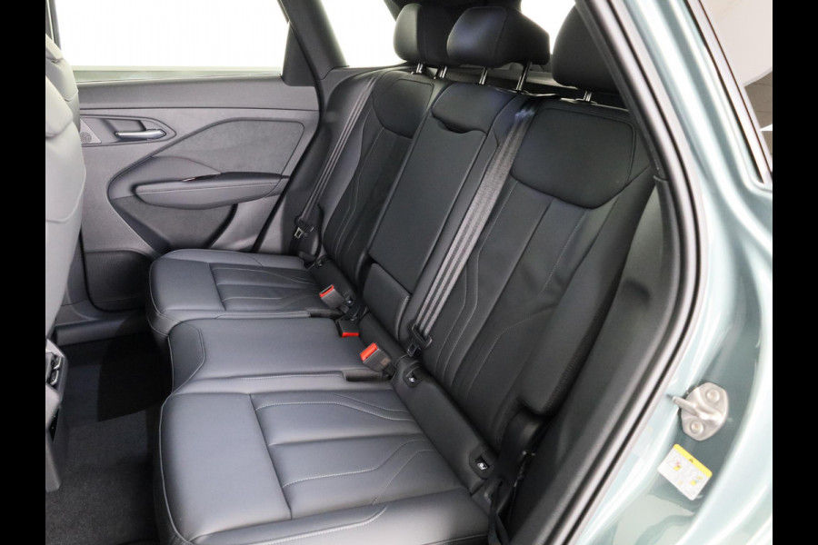 Audi Q3 S edition e-hybrid 200 kW / 272 PK | Techniekpakket plus | Ambiente lichtpakket pro | Privacy glas | Panoramadak| Dodehoek detectie | Leder |