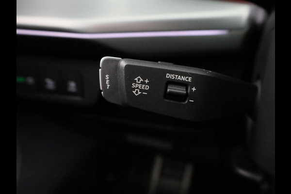 Audi Q3 S edition e-hybrid 200 kW / 272 PK | Techniekpakket plus | Ambiente lichtpakket pro | Privacy glas | Panoramadak| Dodehoek detectie | Leder |