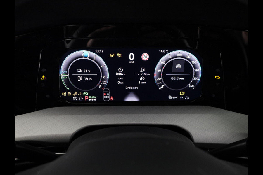 Volkswagen Golf Life Edition 1.5 eHybrid 150 kW / 204 PK Hatchback