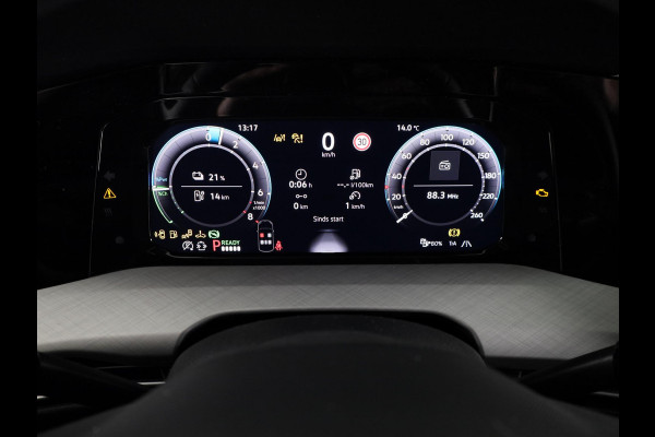 Volkswagen Golf Life Edition 1.5 eHybrid 150 kW / 204 PK Hatchback