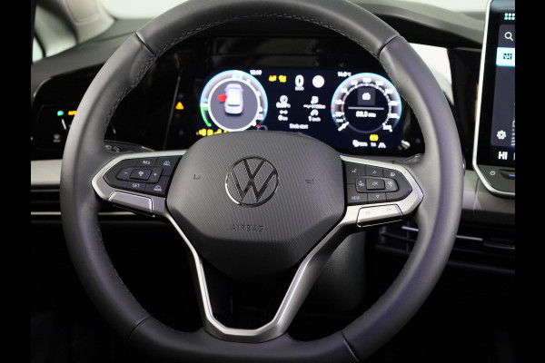 Volkswagen Golf Life Edition 1.5 eHybrid 150 kW / 204 PK Hatchback