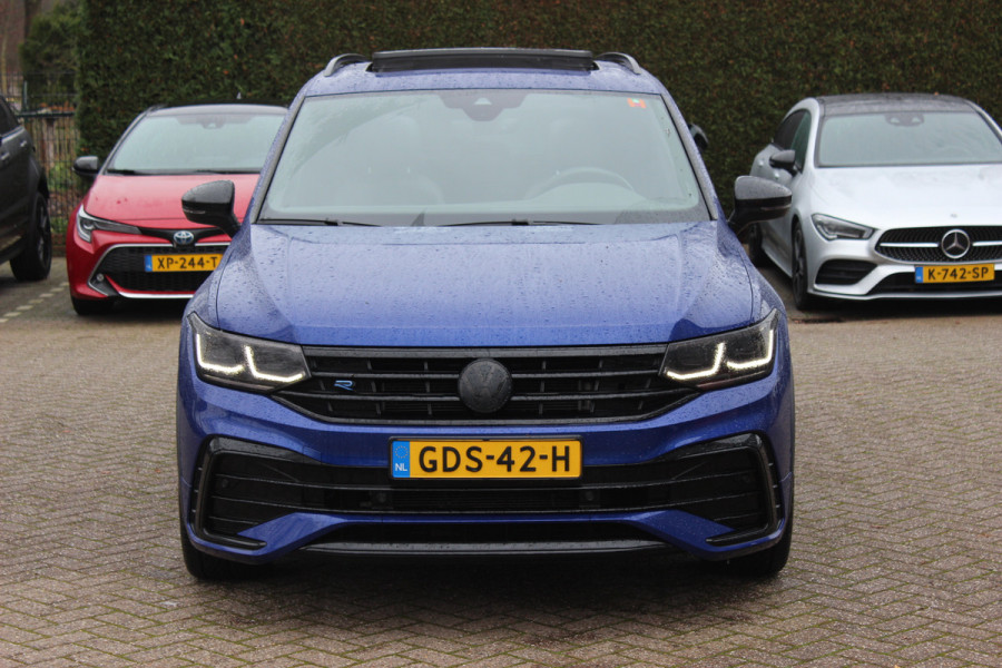Volkswagen Tiguan 1.5 TSI R-Line Business+ / Trekhaak / Panoramadak / Camera / Leder / 20'' / CarPlay / Virtual Cockpit / Matrix LED / Stoel+Stuurverwarming / Dodehoek / DAB / ACC