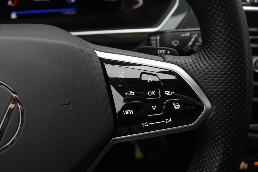 Volkswagen Tiguan 1.5 TSI R-Line Business+ / Trekhaak / Panoramadak / Camera / Leder / 20'' / CarPlay / Virtual Cockpit / Matrix LED / Stoel+Stuurverwarming / Dodehoek / DAB / ACC