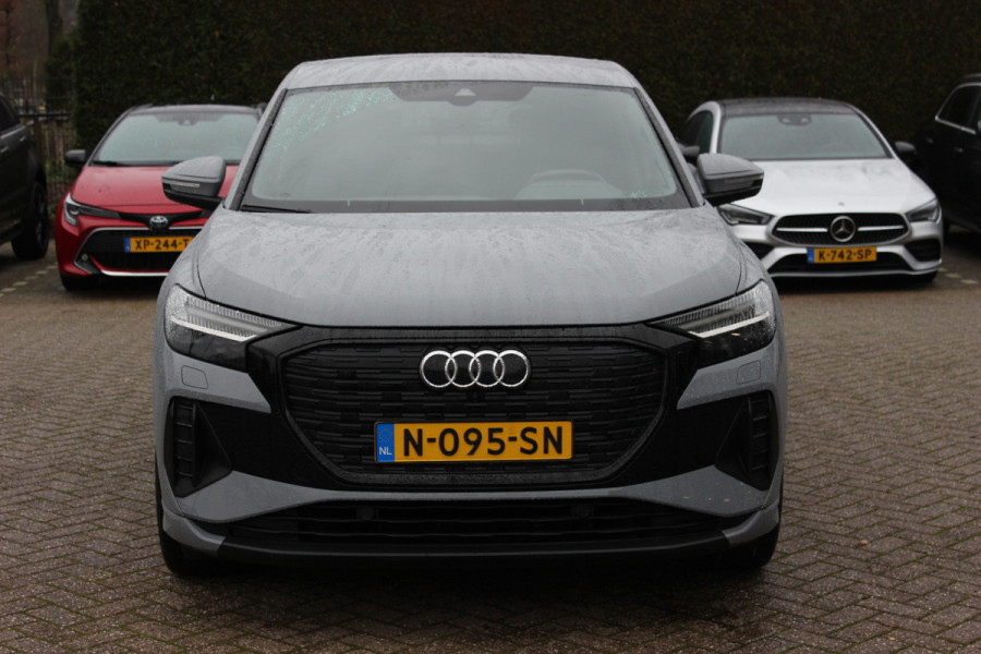 Audi Q4 Sportback e-tron 40 Launch edition Advanced 77 kWh / SOH 91,4% / CarPlay / Matrix LED / Sportstoelen / Virtual Cockpit / Parkeerhulp V+A / Sonos Audio / Intr.voorverwarming / Stoelverwarming / DAB / Cruise Control