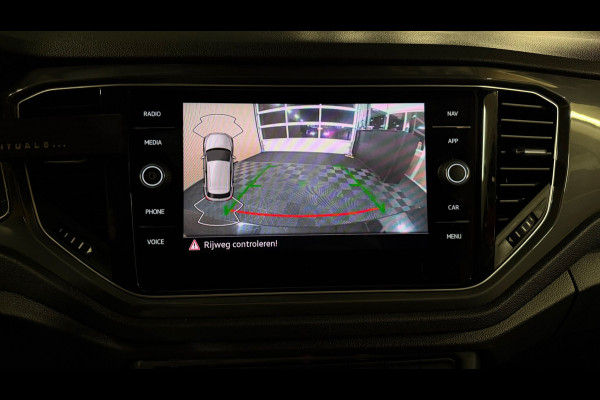Volkswagen T-Roc 1.5 TSI Sport Business 3X R-Line PANO|VIRTUAL|DEALER ONDERHOUDEN|CARPLAY|CAMERA|SFEERVERLICHTING|NL AUTO|
