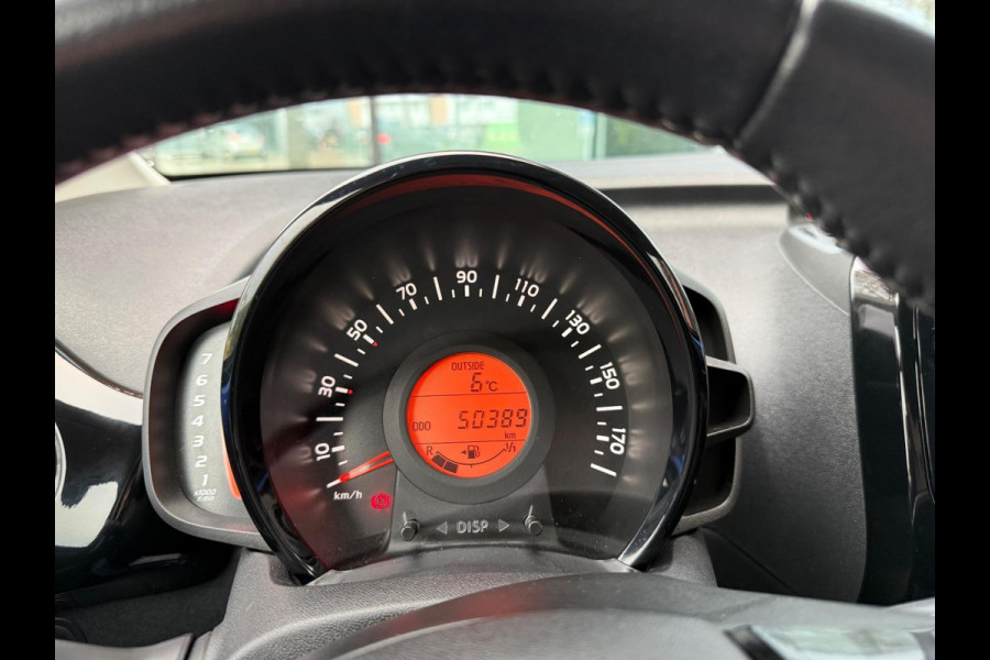 Citroën C1 1.0 VTi Airscape Shine - Media - Climate - 15 " Lichtmetaal - Org.NL