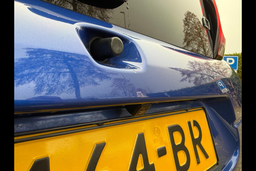 Citroën C1 1.0 VTi Airscape Shine - Media - Climate - 15 " Lichtmetaal - Org.NL