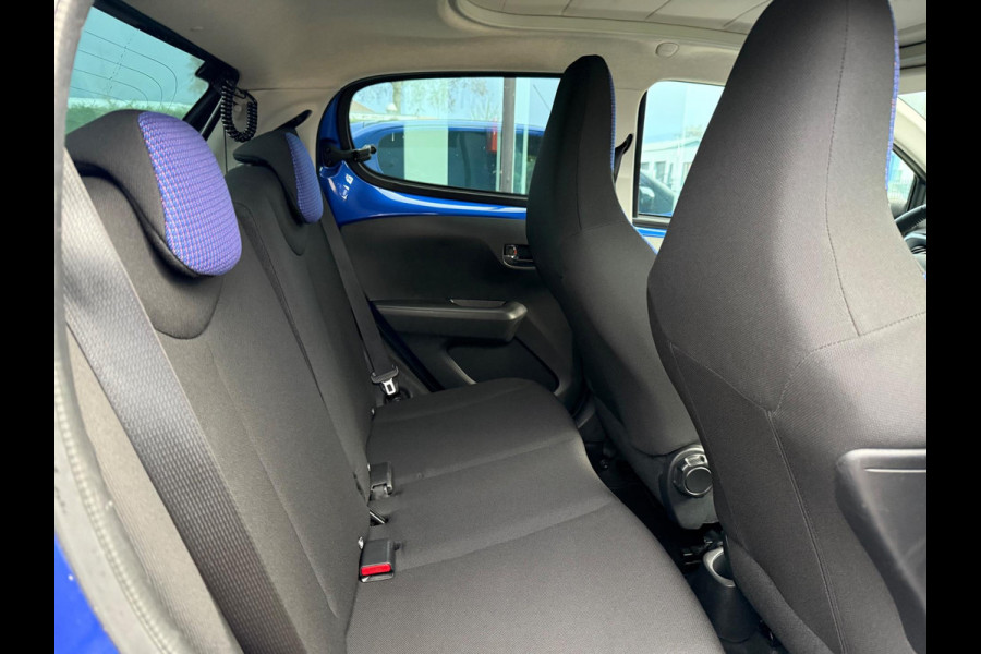 Citroën C1 1.0 VTi Airscape Shine - Media - Climate - 15 " Lichtmetaal - Org.NL