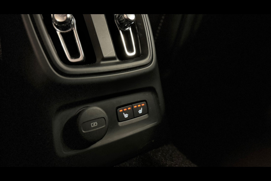 Volvo XC40 1.5 T5 Recharge Inscription Expression PANO|HARMAN KARDON|MEMORY|KEYLESS|360CAM|TREKHAAK|DEALER ONDERHOUDEN|BOMVOL!