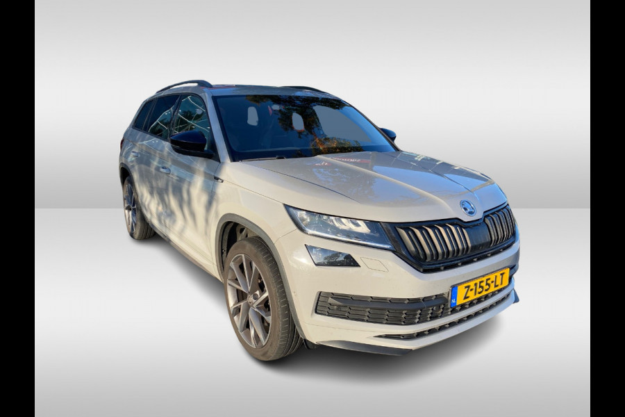 Škoda Kodiaq 2.0 TSI 4x4 Style / Trekhaak / Panoramadak / 360Camera / Leder&Alcantara / Keyless / 20'' / Navigatie / DAB / Cruise Control