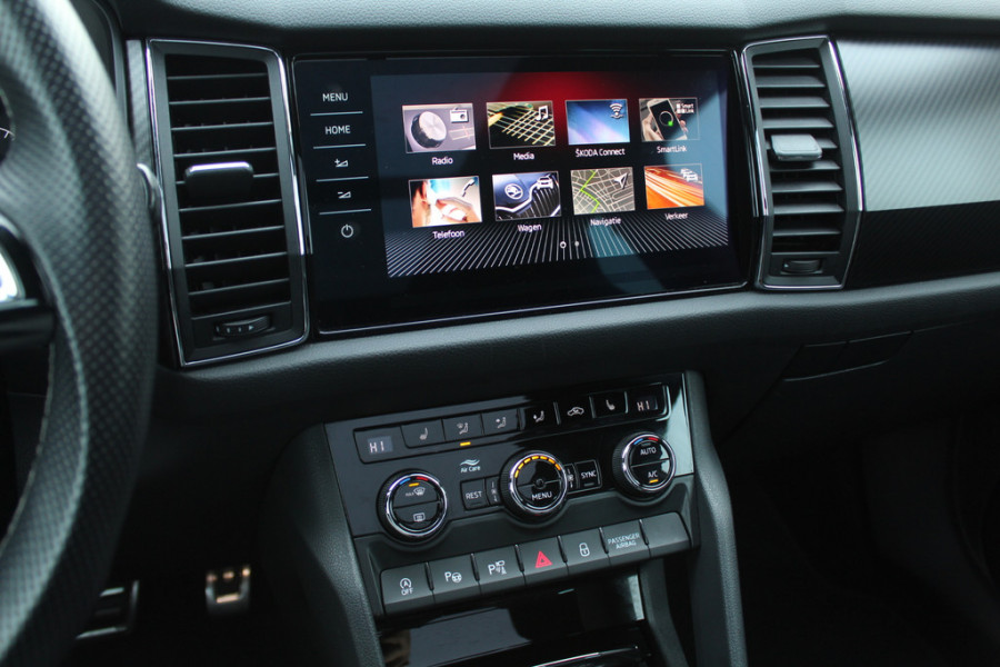 Škoda Kodiaq 2.0 TSI 4x4 Style / Trekhaak / Panoramadak / 360Camera / Leder&Alcantara / Keyless / 20'' / Navigatie / DAB / Cruise Control