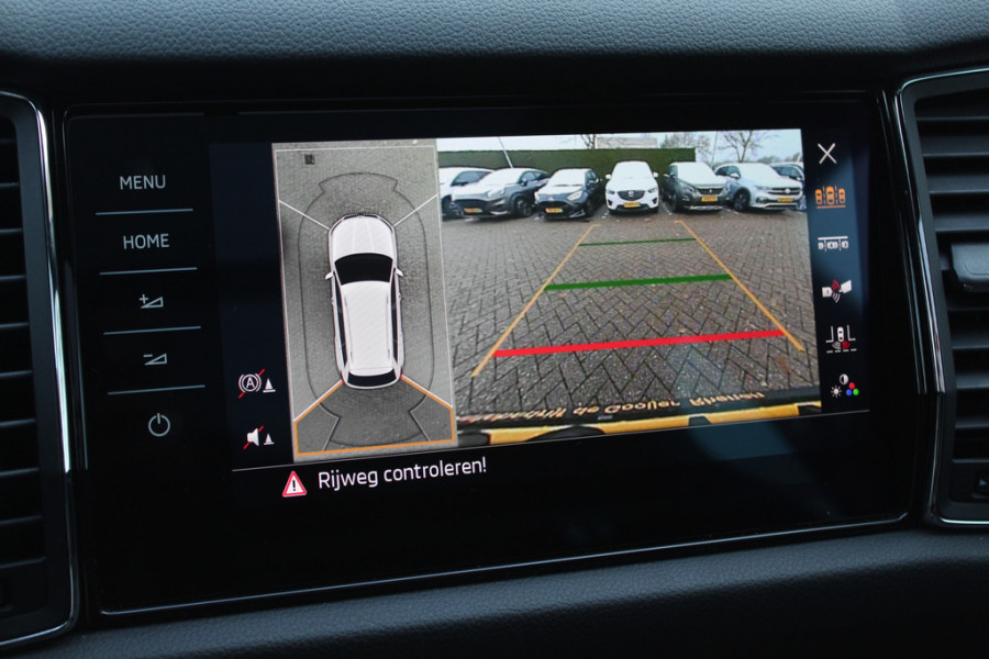 Škoda Kodiaq 2.0 TSI 4x4 Style / Trekhaak / Panoramadak / 360Camera / Leder&Alcantara / Keyless / 20'' / Navigatie / DAB / Cruise Control