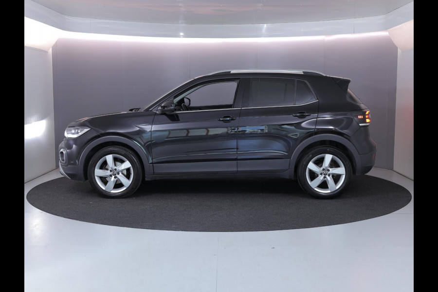Volkswagen T-Cross 1.0 TSI Style 110 pk Automaat (DSG) | Navigatie via App | Parkeersensoren | Achteruitrijcamera | Stoelverwarming | Adaptieve cruise control |