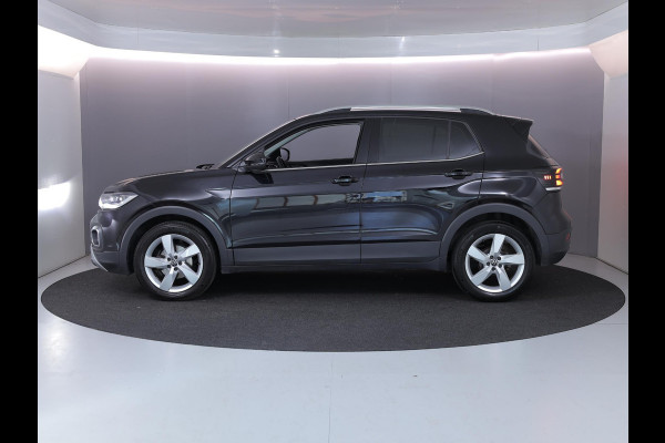 Volkswagen T-Cross 1.0 TSI Style 110 pk Automaat (DSG) | Navigatie via App | Parkeersensoren | Achteruitrijcamera | Stoelverwarming | Adaptieve cruise control |