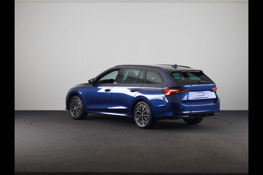 Škoda Octavia Combi 1.5 TSI MHEV 150pk Sportline Tour | Schuif/kanteldak | Travel assist | Trekhaak wegklapbaar