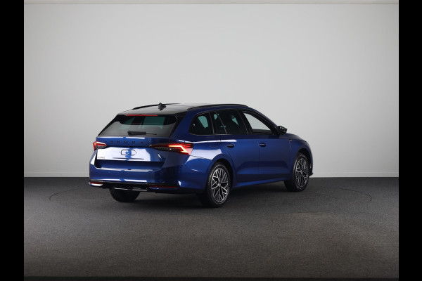 Škoda Octavia Combi 1.5 TSI MHEV 150pk Sportline Tour | Schuif/kanteldak | Travel assist | Trekhaak wegklapbaar
