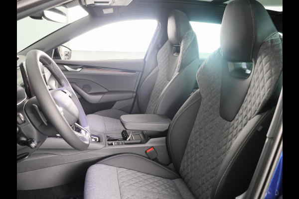 Škoda Octavia Combi 1.5 TSI MHEV 150pk Sportline Tour | Schuif/kanteldak | Travel assist | Trekhaak wegklapbaar