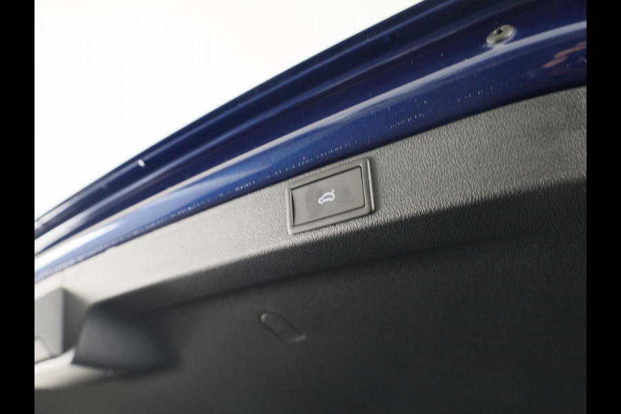 Škoda Octavia Combi 1.5 TSI MHEV 150pk Sportline Tour | Schuif/kanteldak | Travel assist | Trekhaak wegklapbaar