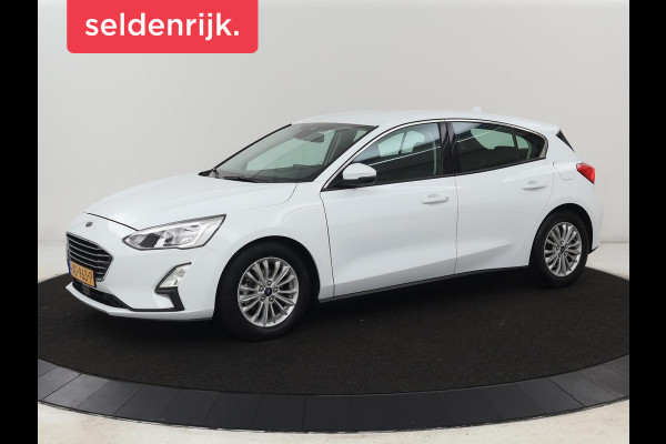 Ford Focus 1.0 EcoBoost Titanium | Automaat | Carplay | Navigatie | Keyless | Climate control | Parkeerhulp | Cruise control | 16'' | Bluetooth