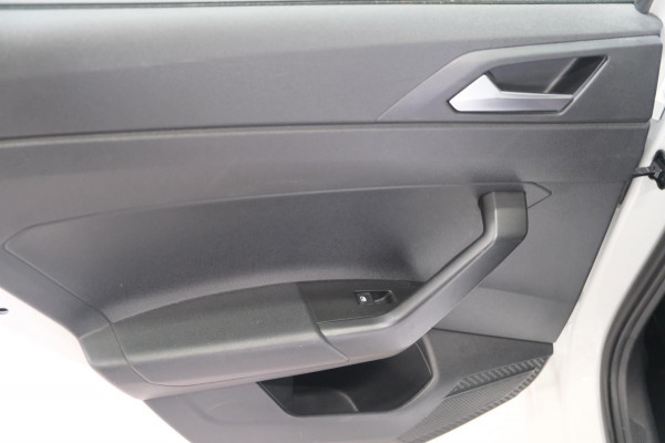 Volkswagen Polo 1.0 TSI Life Automaat - Airco, Cruise.