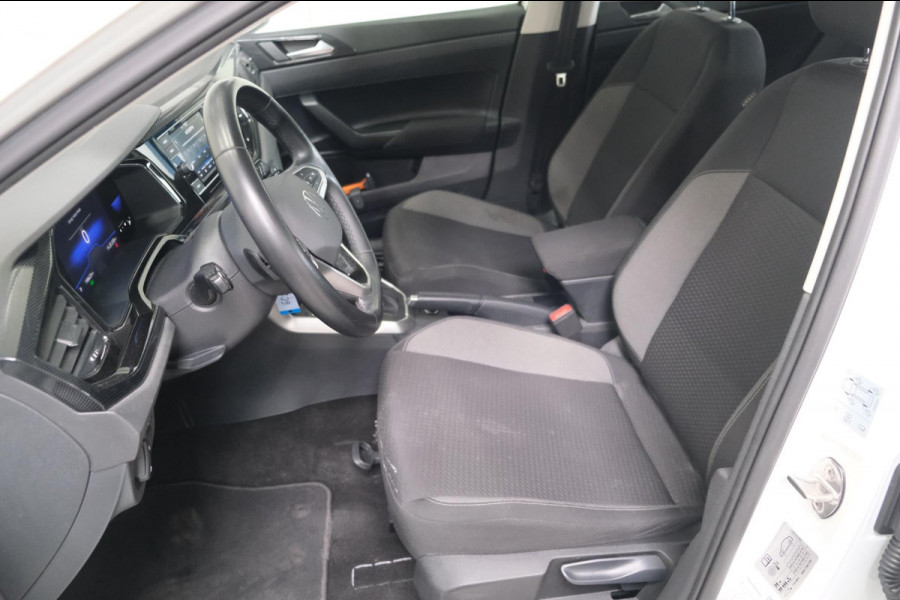 Volkswagen Polo 1.0 TSI Life Automaat - Airco, Cruise.